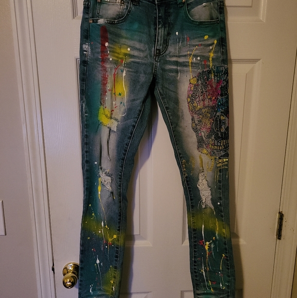Skinny Leg Jean (Majestik) - Picture 8 of 10